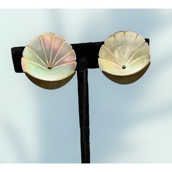 Vintage German Mother of Pearl & Brass Fan Clip-On Earrings - Picture 1 of 10